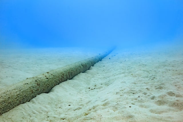 海底ケーブルが切れたらどうなる？ ｜ 影響と対策ガイド